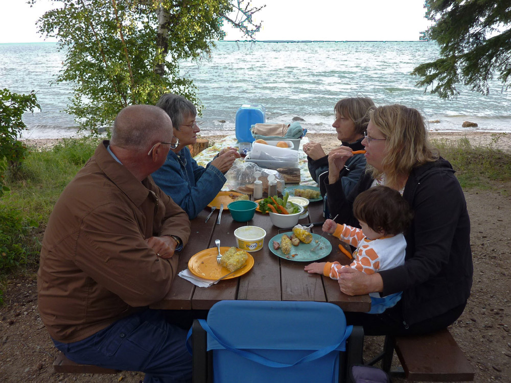 Dinner on Kinosoo Beach